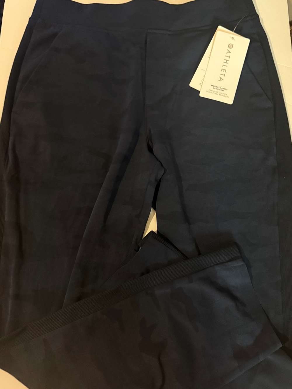 NWT Athleta Brooklyn Ankle Camo Pant Navy Size 8